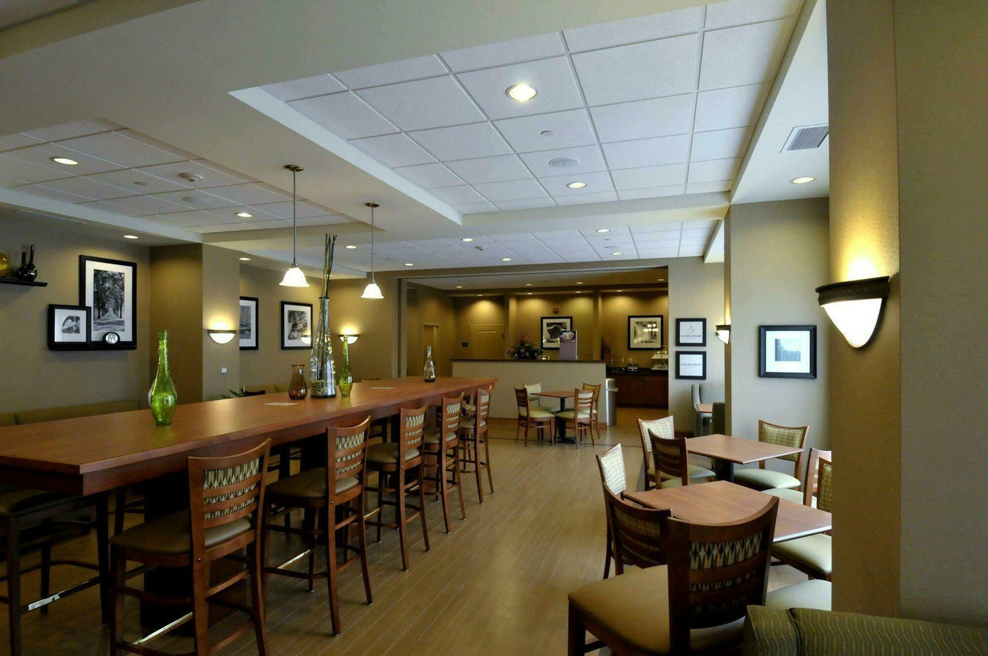 Hampton Inn Нашуа Ресторан фото